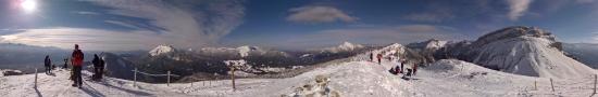 Au sommet de Pravouta en face de la Dent de Crolles, 1750 m